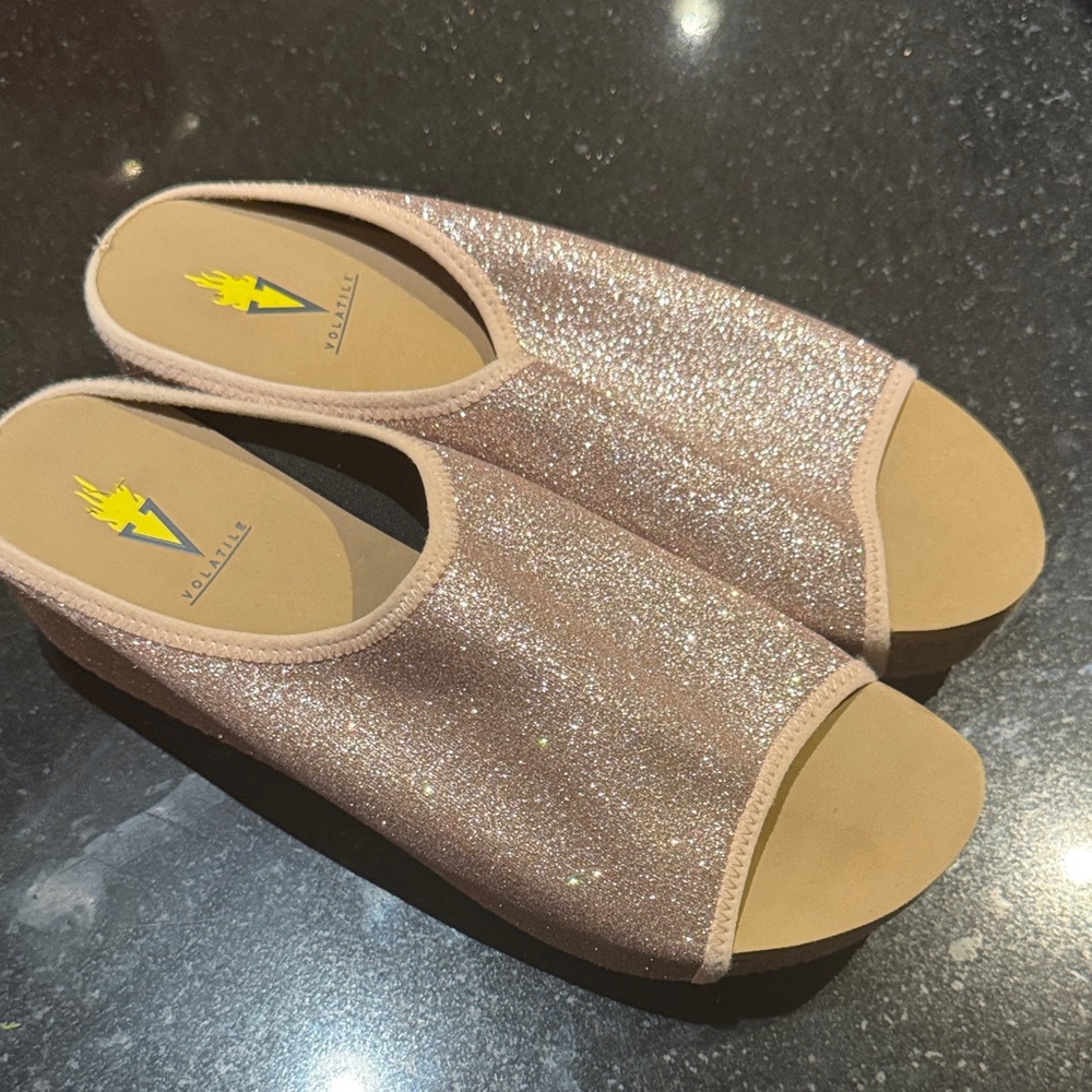 Volatile Glittering rose gold Pink Sandals. Sparkly wedge sandals. Size 9